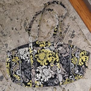 Floral Patterned Tote Bag - Black, Yellow, White 1 OUTSIDE POCKET.